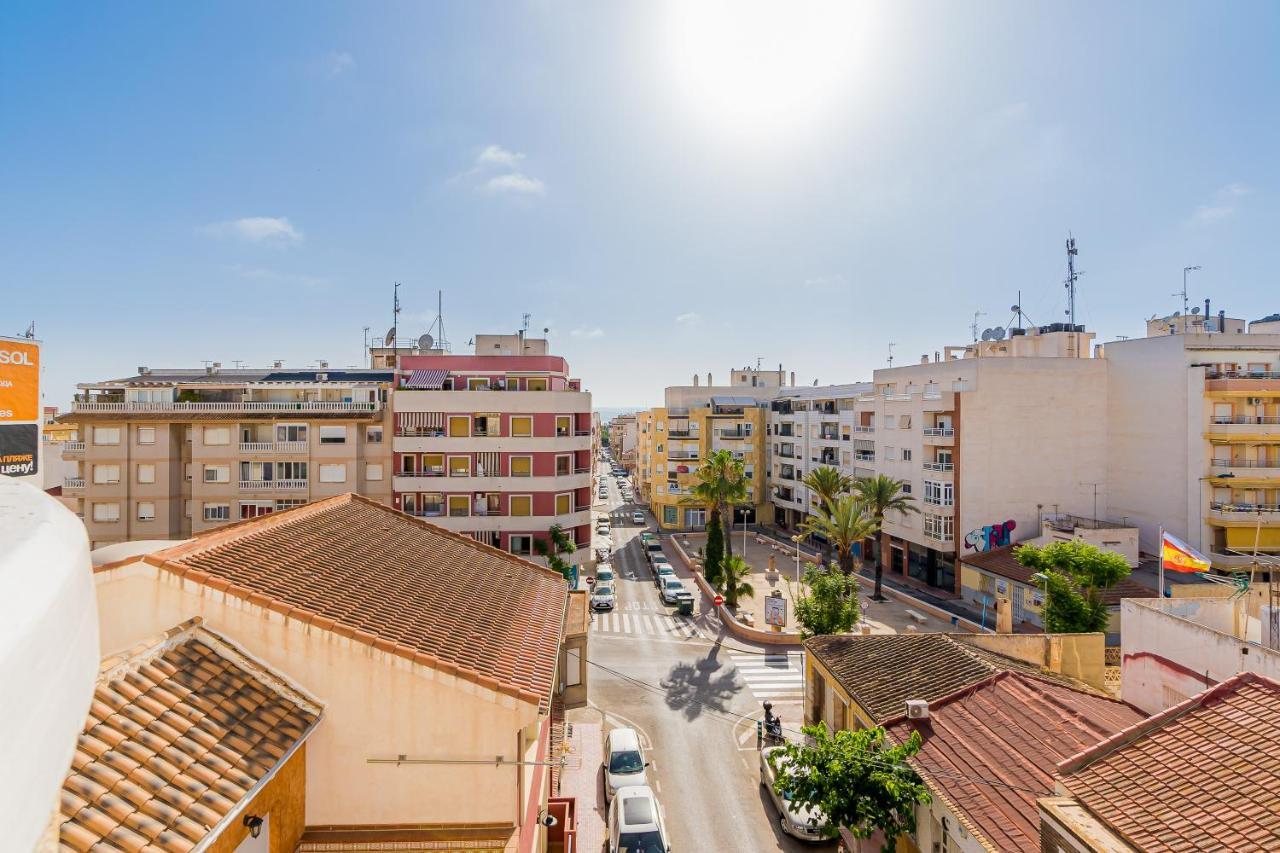 Apartamento Sunrise Correos Torrevieja Dış mekan fotoğraf